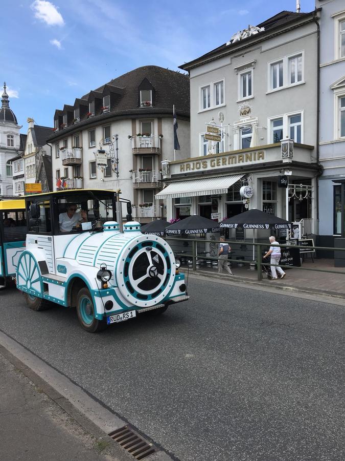 Hajo'S Germania Lodge & Irish Pub Rüdesheim am Rhein Εξωτερικό φωτογραφία